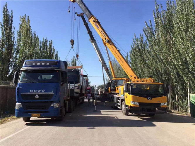 八宿县“省油又稳当”—— 吊车的 “智能节能” 技术